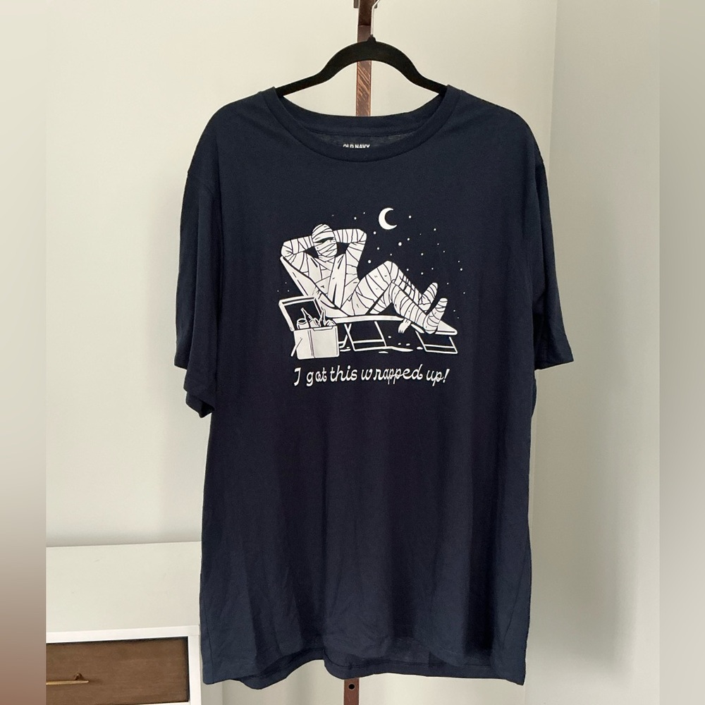 Old Navy Halloween T-shirt